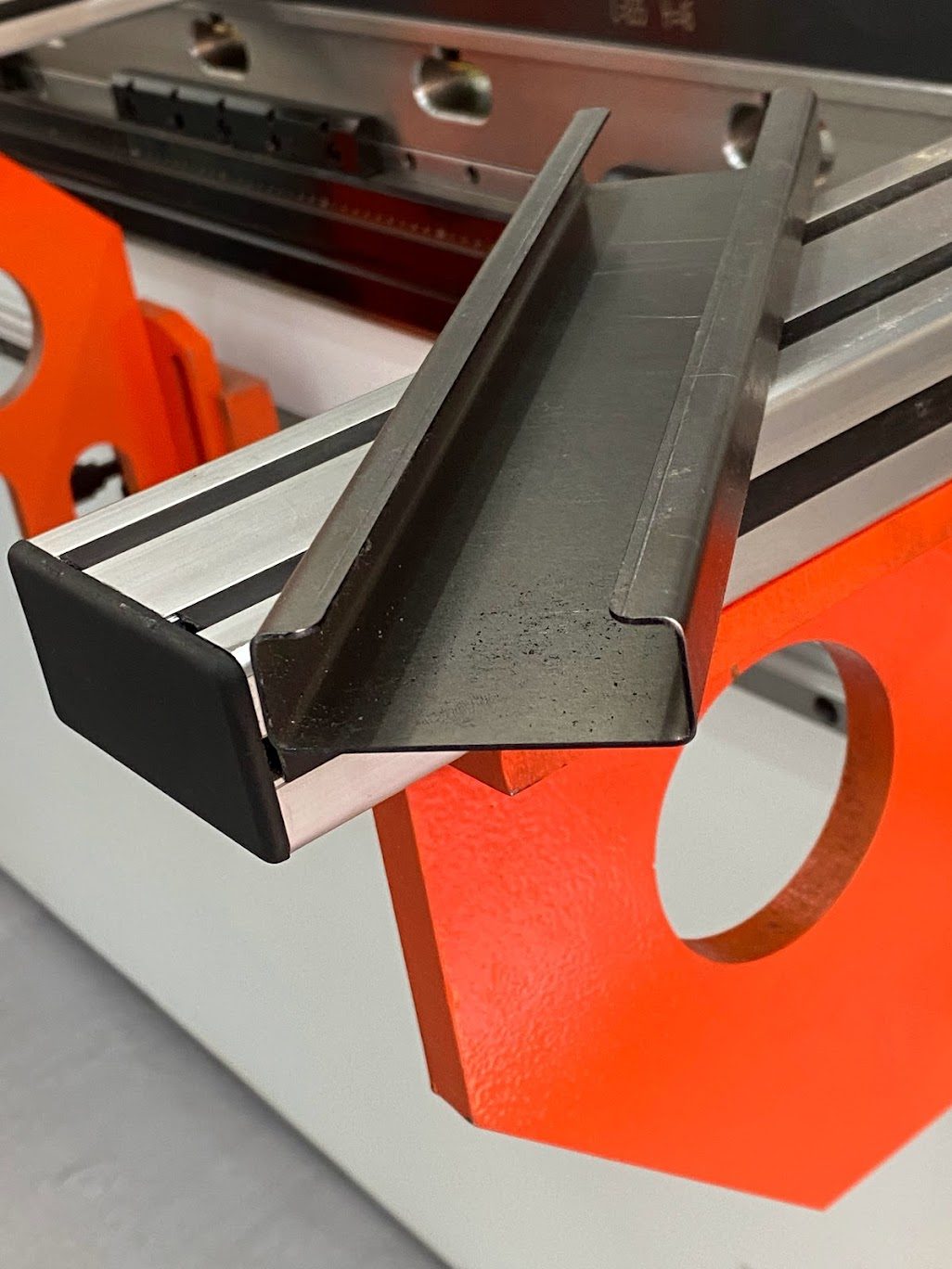 Плазменный резак с ЧПУ